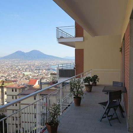 Pretty Panoramic Apartment - Half Way Center-Vomero District Napoli Dış mekan fotoğraf